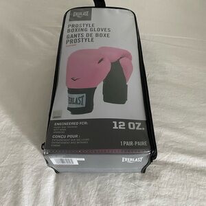 Everlast Pink Boxing Gloves (12 oz)